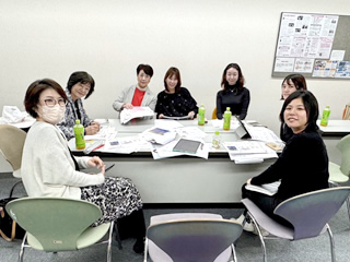 �݂�Ȃňꏏ�Ƀ^�u���b�g�⎑�������Ȃ���